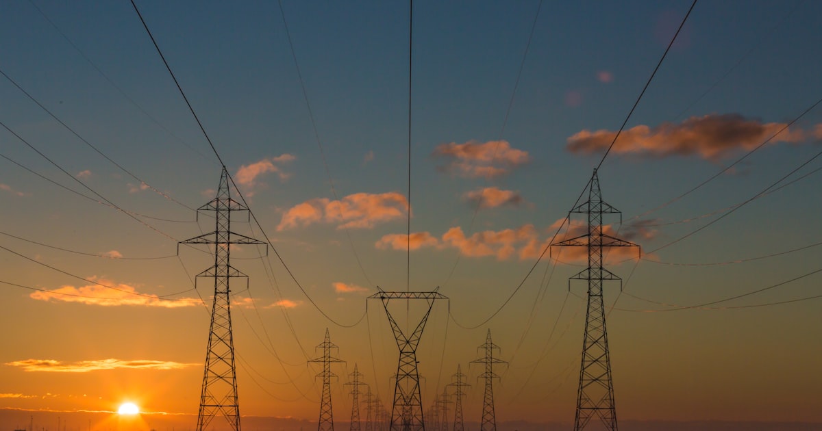 Cómo Leer y Entender tu Factura de la Luz en España (2026)