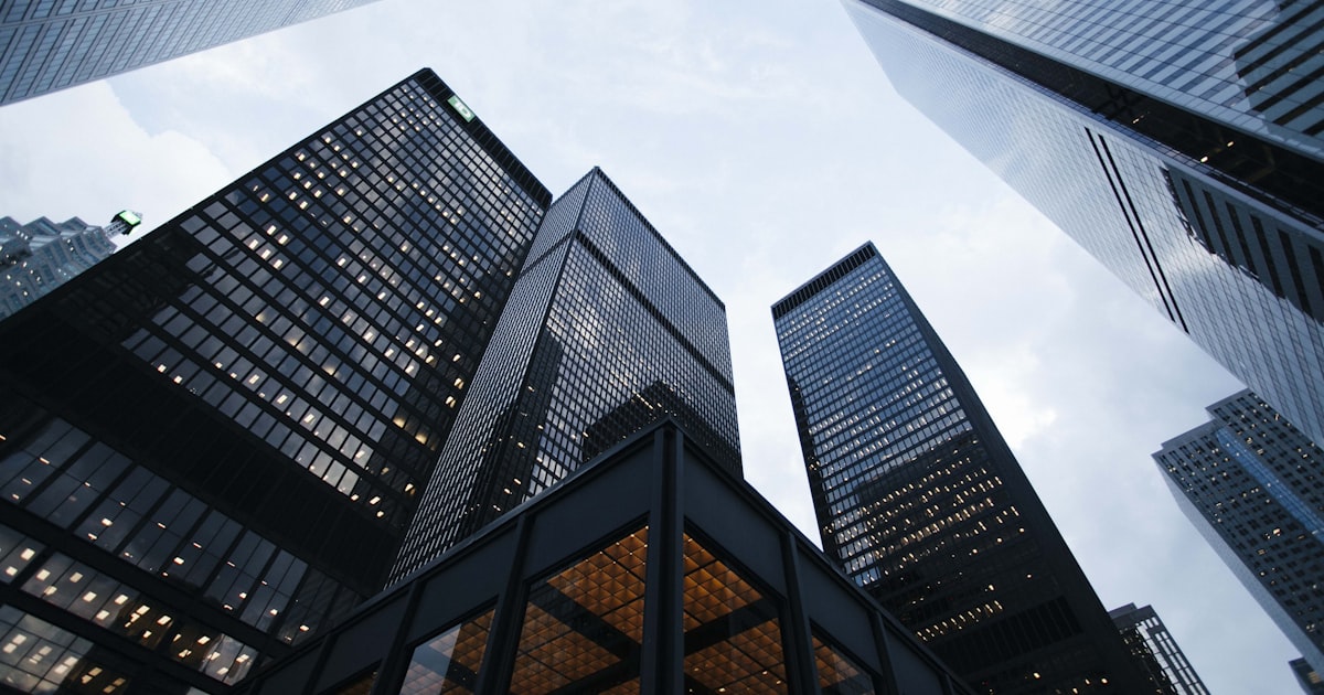Rehabilitación Energética de Edificios: Pasos y Ayudas 2026